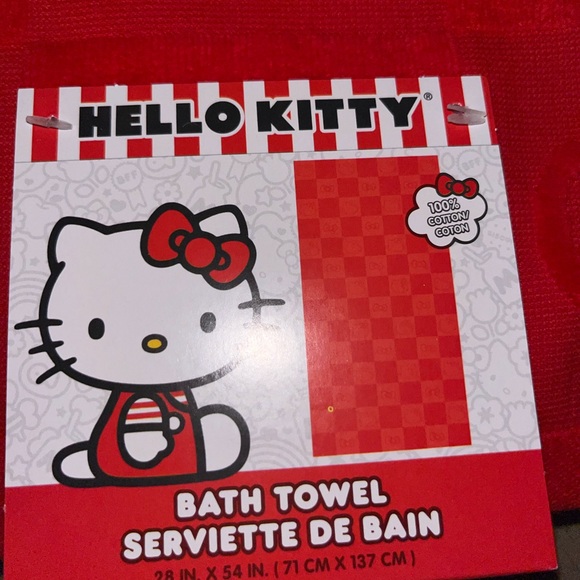 NWT Hello Kitty Towel - Picture 4 of 5